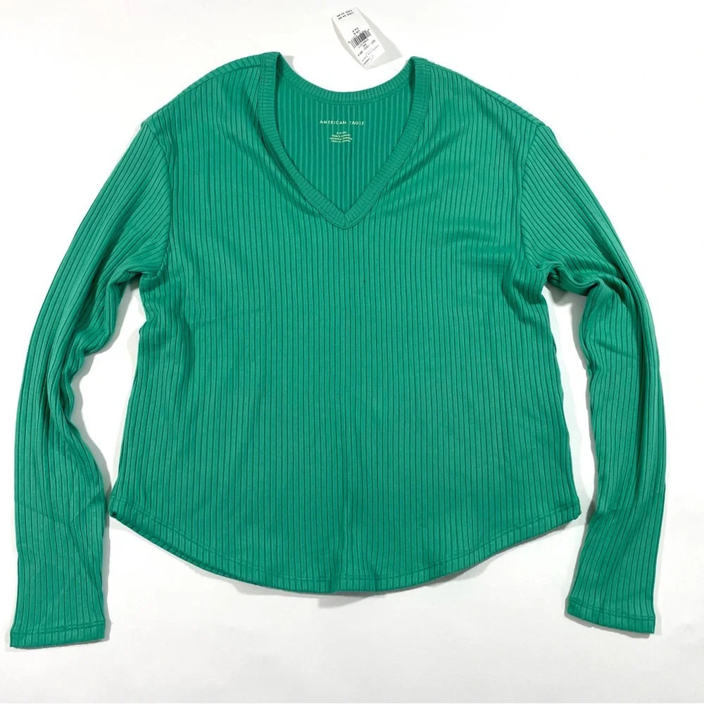 New AE Long Sleeve Plush V Neck T Shirt